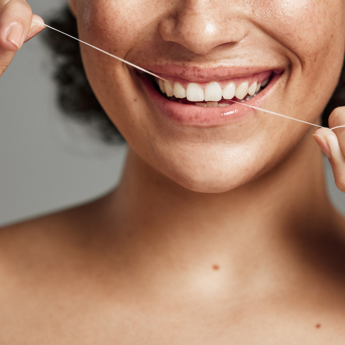 Profesionali burnos higiena + detalus burnos būklės ištyrimas